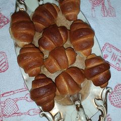 A picture of Croissants.