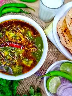 A picture of Palak Paneer.