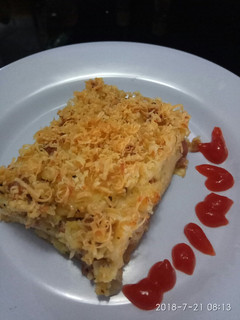 Foto resep Cheese and Beef Bread Pudding