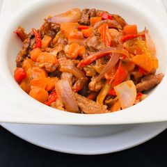A picture of Beef Sauce.