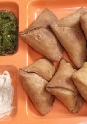 A picture of Aloo Samosa 🥔 Ramzan Special Recipe.
