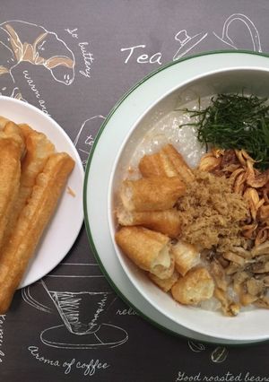 Hình của món Cháo trai.