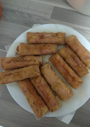 Una foto de Flamenquines con salchichas