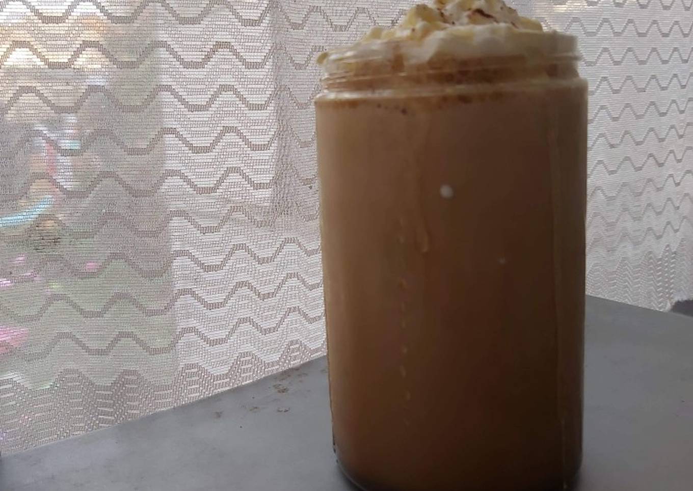 Iced caramel coffee