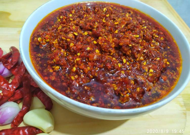 Chili oil ala chinese