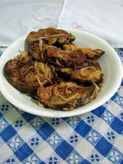 Una foto de Berenjena con plátano