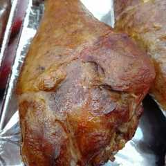 Una foto de Pierna de Pavo ahumado