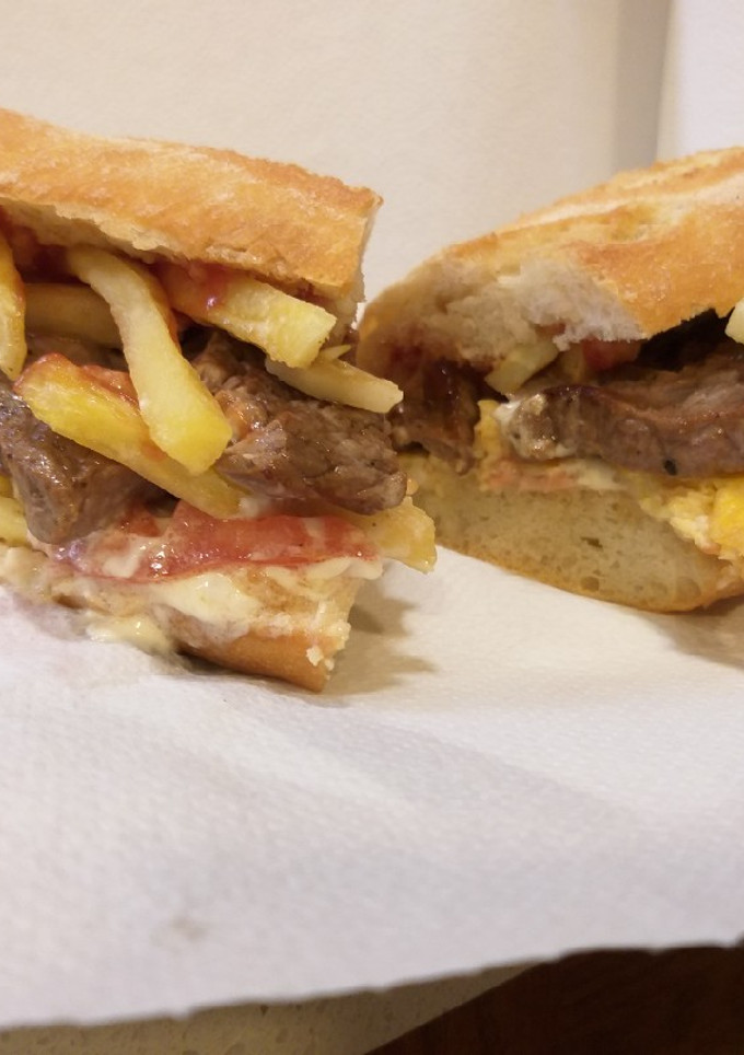 Una foto de Bocata para el hambre