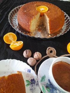 عکسی از دستور کیک پرتقالی گردویی ماهیتابه ای