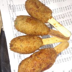 A picture of Drumsticks.