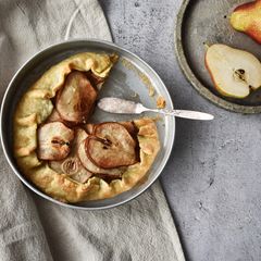 A picture of Pear Gallette.