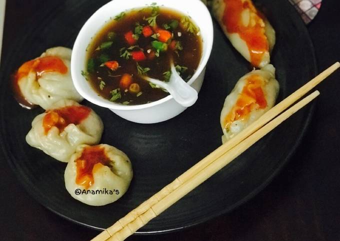 Chilli Chicken Momos/ Dimsums