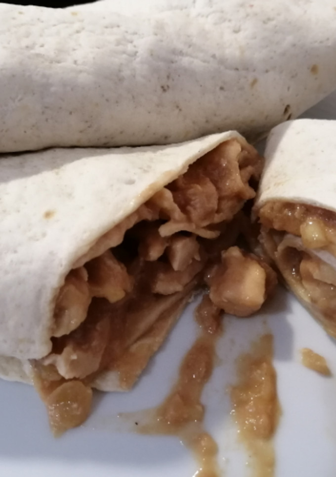 Una foto de Rollitos de pollo con salsa de foie