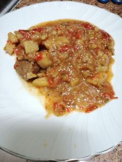 Una foto de Estofado de ternera con Pimientos (Olla GM Alfa)