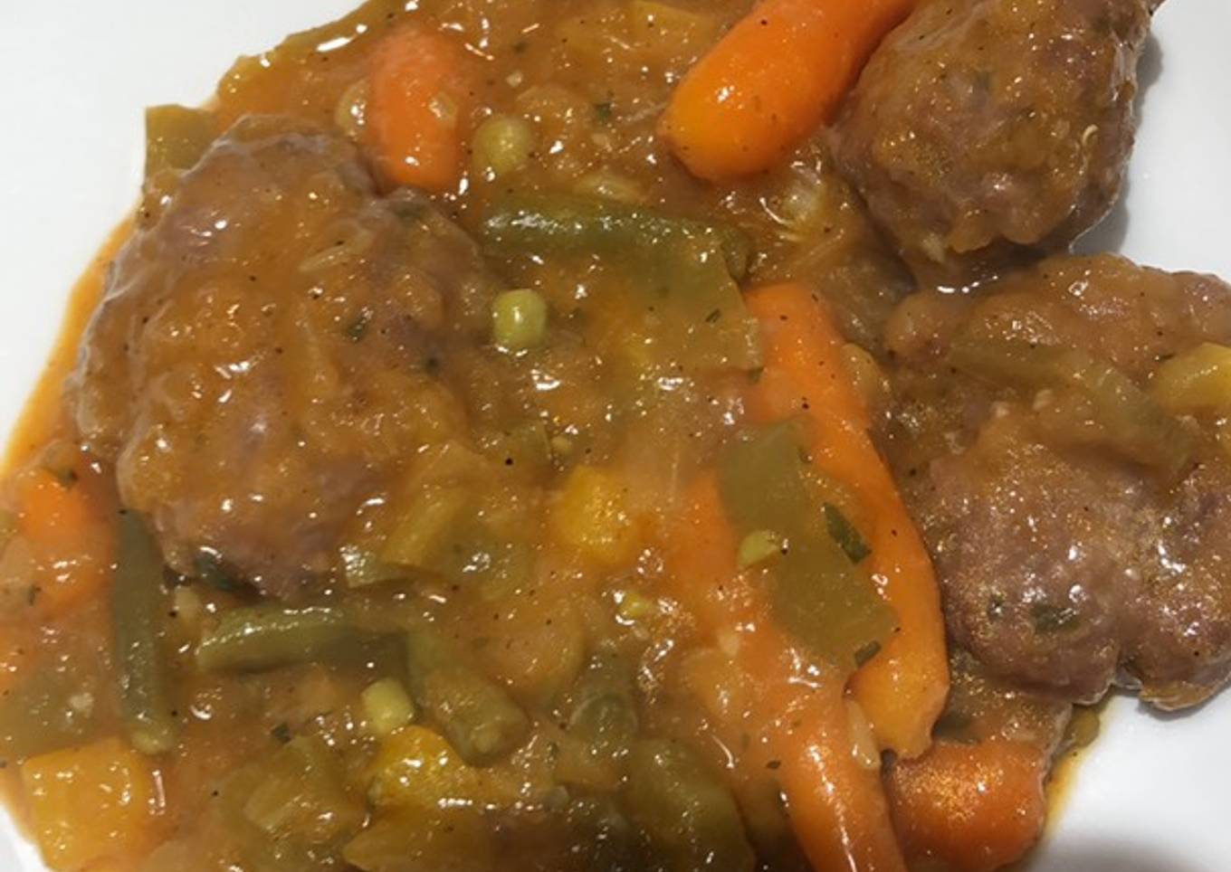 Filetes rusos en salsa jardinera
