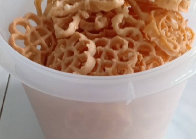 Ini dia! Bagaimana cara buat Kue kembang goyang  yang sempurna 