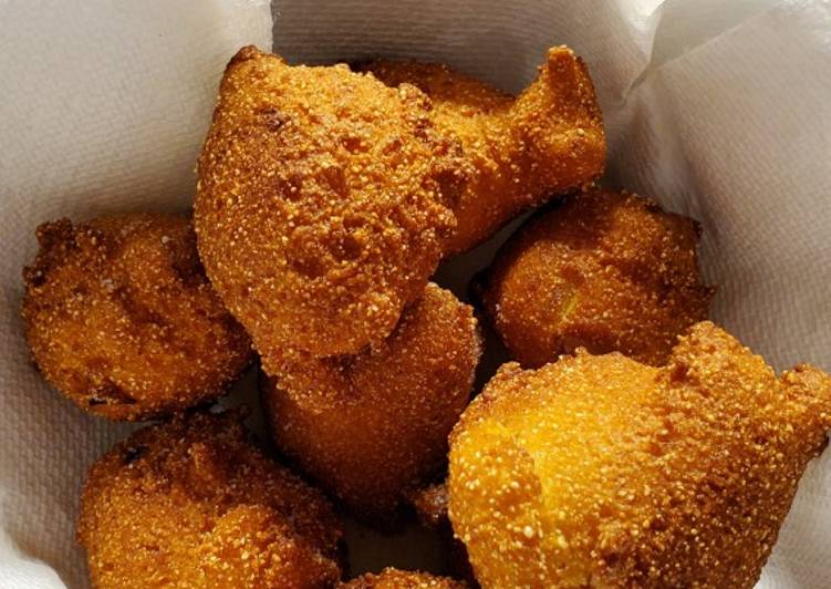 Steps to Make Quick Southern Hush Puppies