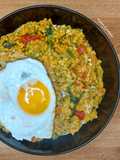 Dahl de lentilles corails et épinards