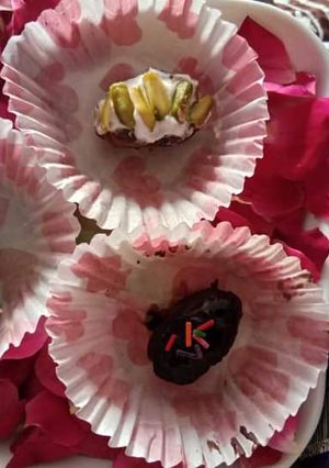 A picture of Date surprises.