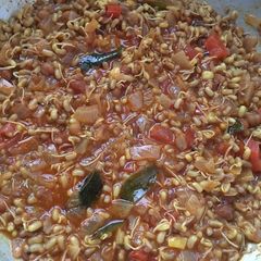 A picture of Matki usal.