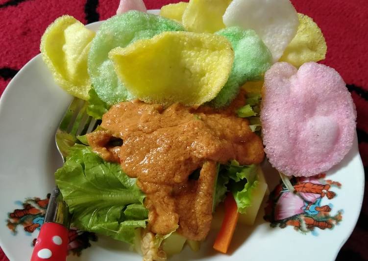 Gado-gado nyusss...