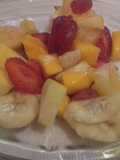 Frutas entequiladas a la mexicana con flores de romero y lavanda
