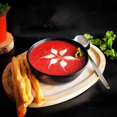 A picture of Winter Vege Tomato Soup.