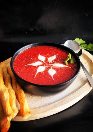 A picture of Winter Vege Tomato Soup.
