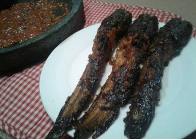 1. Lele Bakar Teflon