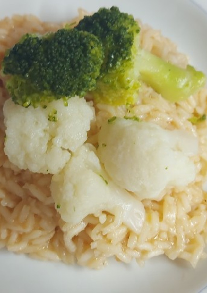 Una foto de Arroz meloso con verduras