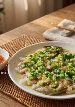 Hình của món CÀ sọc xanh luộc mỡ hành.