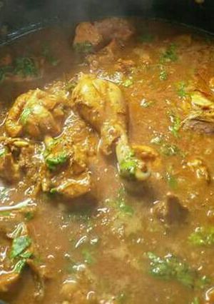 A picture of Varli chicken.