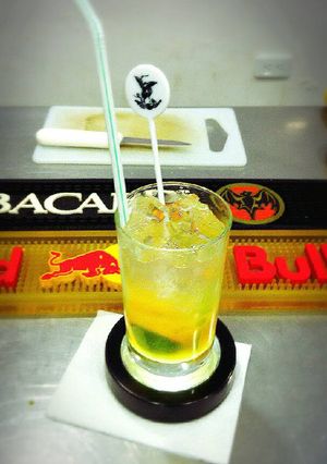 Una foto de Caipiriña o caipirísima de maracuyá