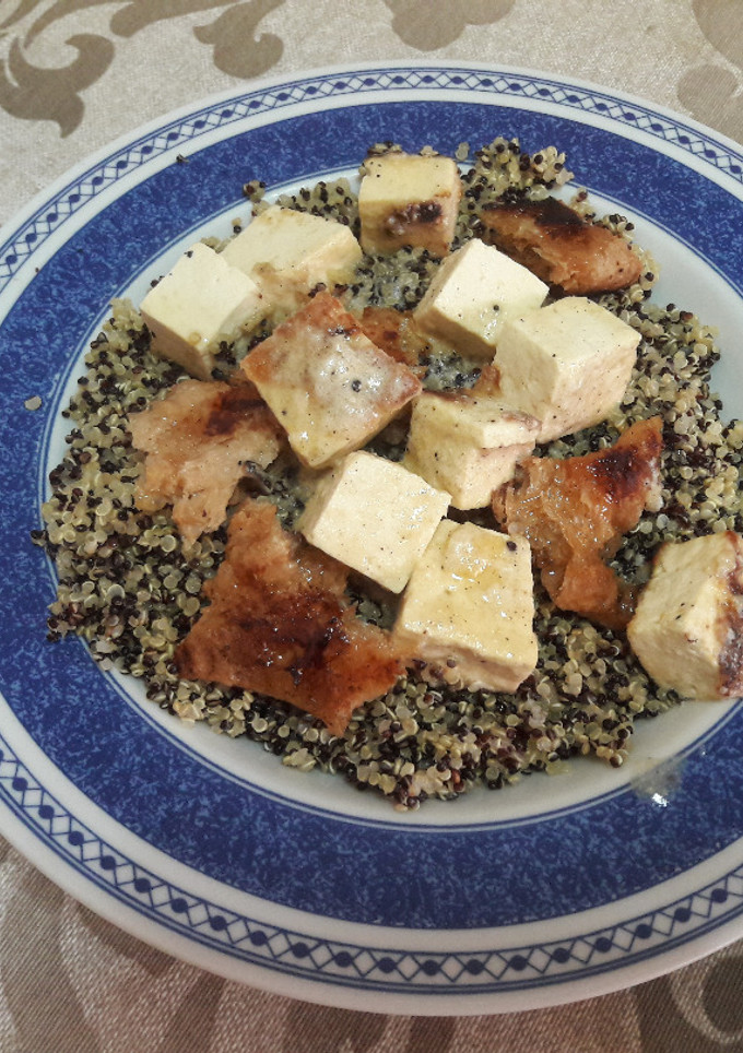 Una foto de 🇨🇳🇺🇸"Tofu general Tso chino-estadounidense” vegano