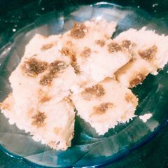 A picture of Coconut Burfi.