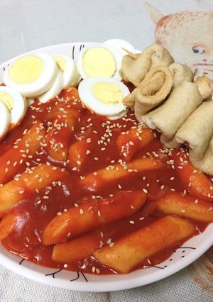 韓式辣炒年糕떡볶이 的食譜成品照片