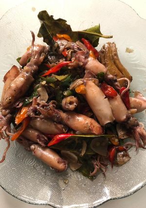 Foto resep Oseng Cumi Asin Pedas