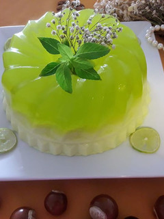 Una foto de Gela de Agua sabor Limón y Queso Crema a lo Carmelita!!!!