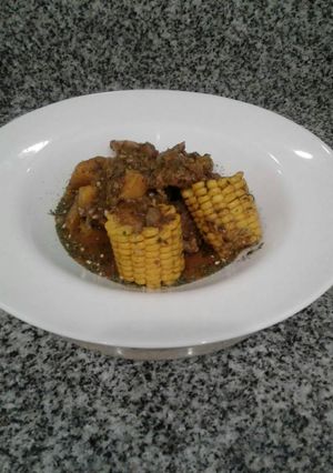Una foto de Sudado de costilla de cerdo (guiso de pechito de cerdo)