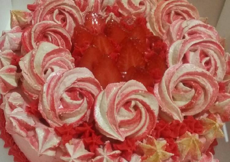 How to Prepare Homemade Strawberry cake