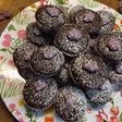 Muffins de chocolate condimentados, con pepitas de chocolate