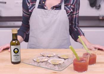 Easiest Way to Cook Appetizing Bloody Mary and oysters