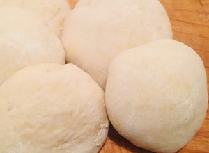 Foto di Pane arabo con lievito madre essiccato