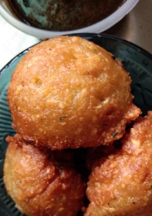 M's முருமுரு மகிழ்ச்சி (Crispy Delights) செய்முறை முக்கிய புகைப்படம்