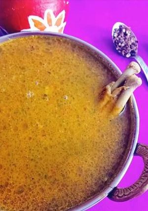 கோழி 🐔 சூப்(chicken soup recipe in tamil) செய்முறை முக்கிய புகைப்படம்