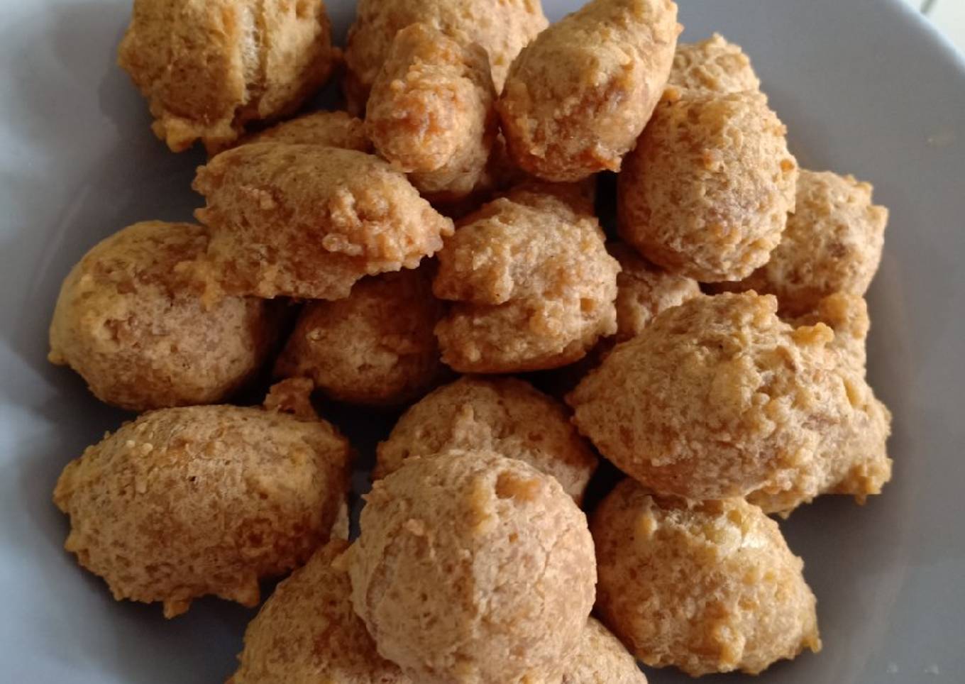Nyuknyang (bakwan babi goreng simple tanpa udang see)