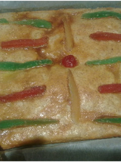 Una foto de Empanada de manzana y ciruelas