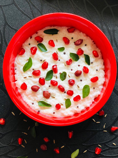 कर्ड राइस (curd rice recipe in hindi) रेसिपी मुख्य फोटो