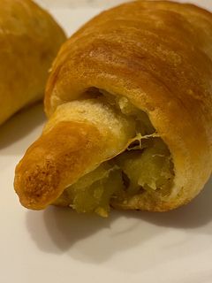 A picture of Japanese Sweet Potato Roll.