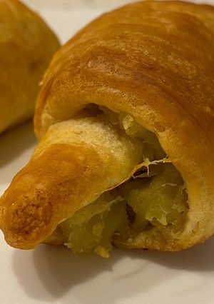 A picture of Japanese Sweet Potato Roll.